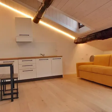 דירה Downtown Roof